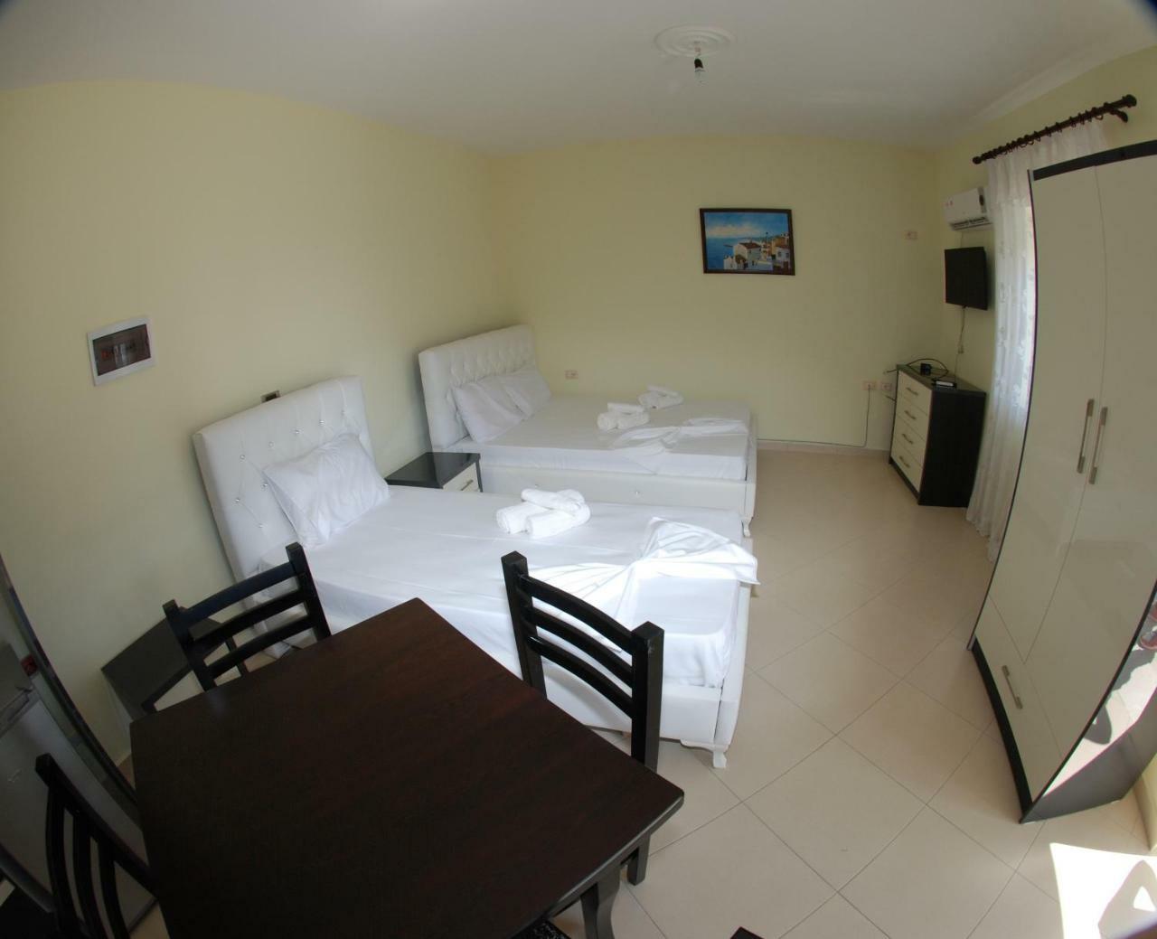 Rama Apartments Sarande Exterior photo