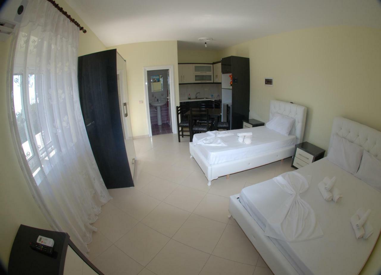 Rama Apartments Sarande Exterior photo