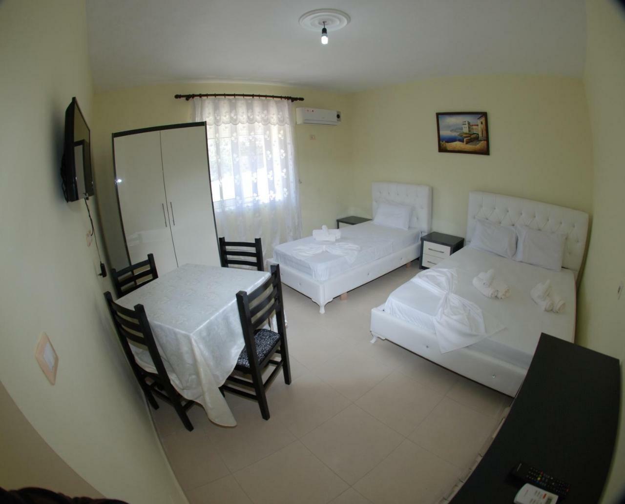 Rama Apartments Sarande Exterior photo
