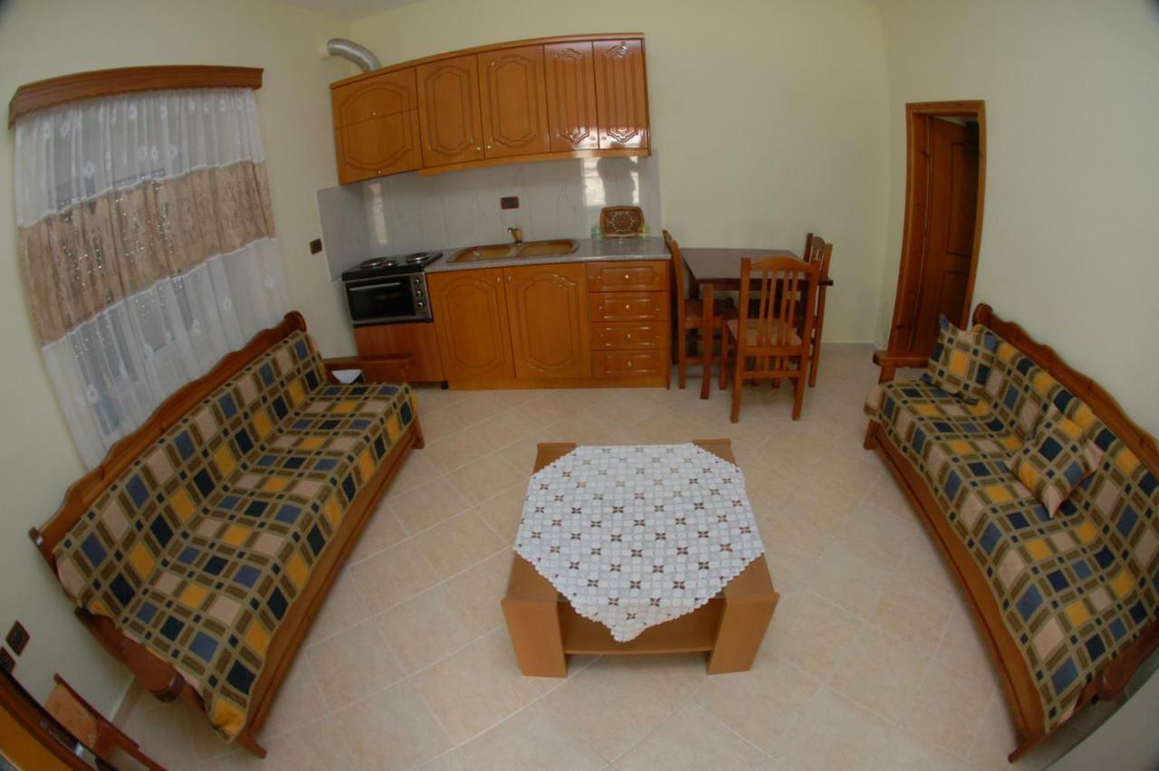 Rama Apartments Sarande Exterior photo