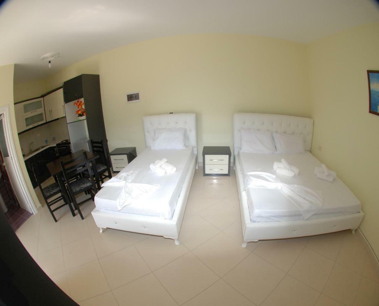 Rama Apartments Sarande Exterior photo