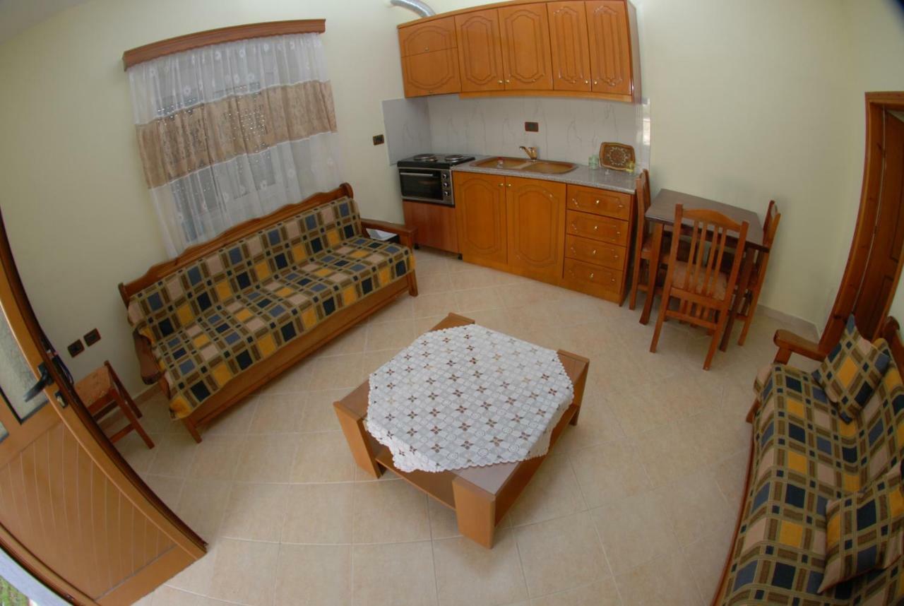 Rama Apartments Sarande Exterior photo