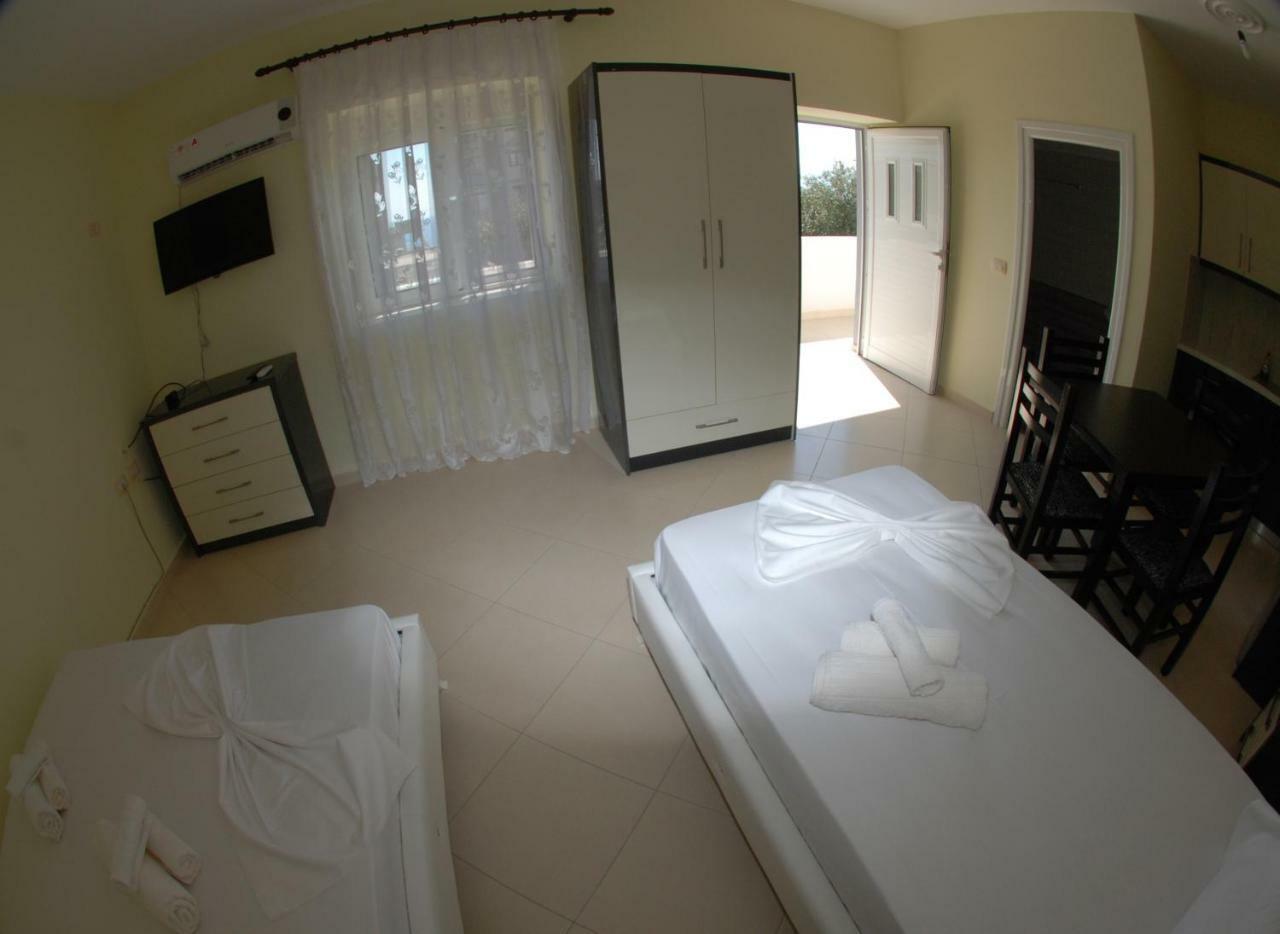 Rama Apartments Sarande Exterior photo